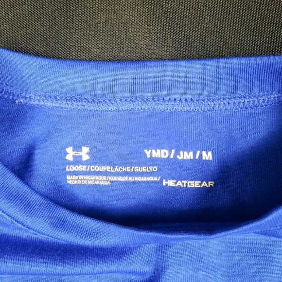 Size M Medium Kids Under Armour Long Sleeve Shirt Blue Gray Black Design Logo - Picture 3 of 5